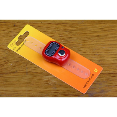 TD2033 - Finger Counter Red