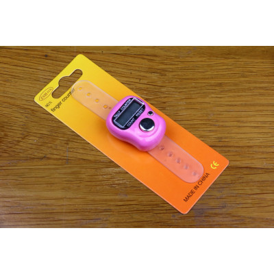 TD2035 - Finger Counter Pink Light