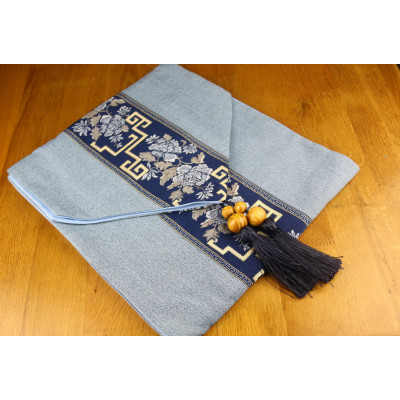 TD2047 - Taplak Meja Segitiga Medium Flower Light Blue