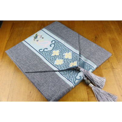 TD2050 - Taplak Meja Segitiga Medium Bird Blue Grey 