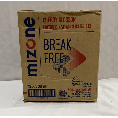 OR2065 - Mizone (1 kotak = 12 botol) 