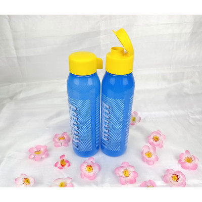 TP2073 - Tupperwere Botol Gambar Sepatu Biru